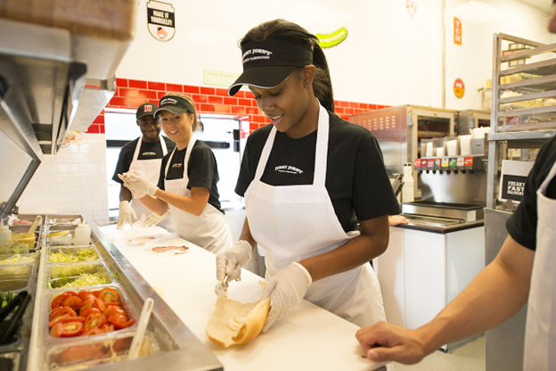 Tips for Succeeding in Fast Food Restaurants